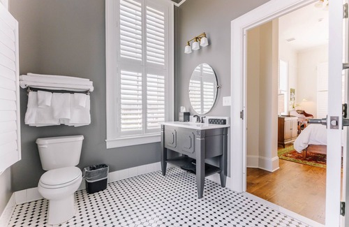 Lead Mines Hotel | Guest Rated: The Inn at Foster Falls with Eco-Friendly Amenities