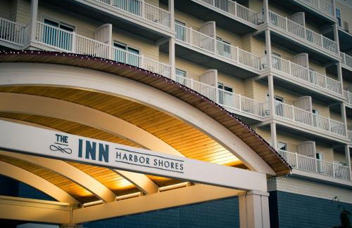 Saint Joseph Resort | Relax at The Inn at Harbor Shores with Spa & Pool Access
