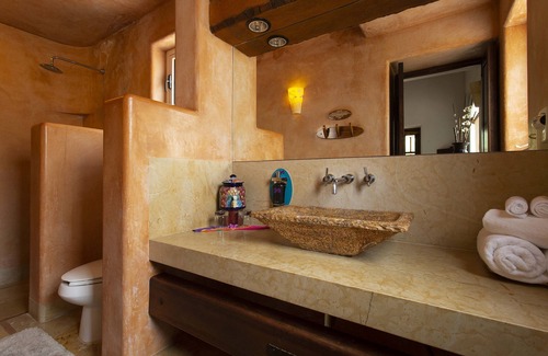 Troncones Hotel | Discover The Inn at Manzanillo Bay: Rated 9.4/10 & Ocean View