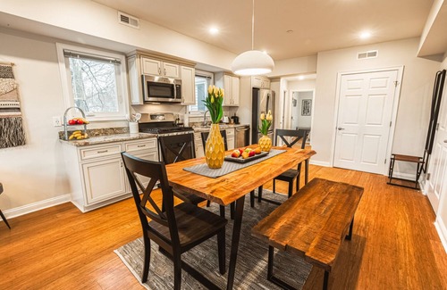 Newton Highlands Apartment | Exceptional Stay at The Inn at Newton Highlands Boutique Hotel