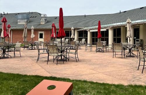 Ada Hotel | Discover The Inn at Ohio Northern University – Pet Friendly Stay