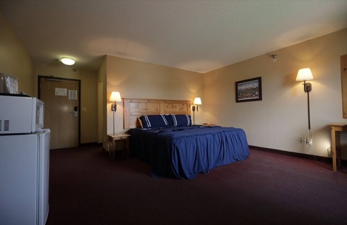 Nauvoo Hotel | Discover The Inn at Old Nauvoo: Family-Friendly Getaway