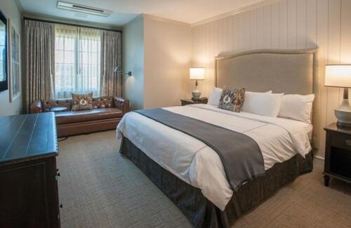 Clemson Hotel | Top-Rated Stay at The Inn at Patrick Square: Family Friendly