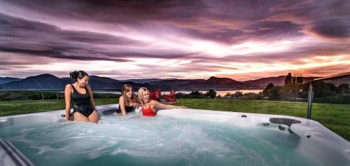 Okanagan-Similkameen Cabin | Discover The Inn at Therapy Vineyards: Guest Rated 9/10