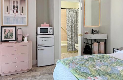 Chincoteague Hotel | Oceanfront Retreat at The Inn On Main – Rated 8.8/10