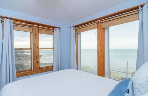 Buxton Hotel | Experience the Inn on Pamlico Sound: Ocean Views & Pool