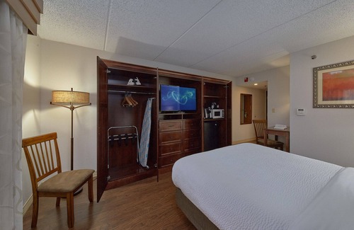 Pigeon Forge Hotel | Discover The Inn On The River: Top-Rated Comfort & Amenities