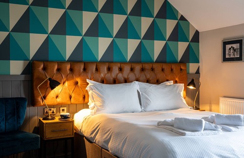 Downderry Hotel | Relaxing Inn on the Shore with Family-Friendly Amenities