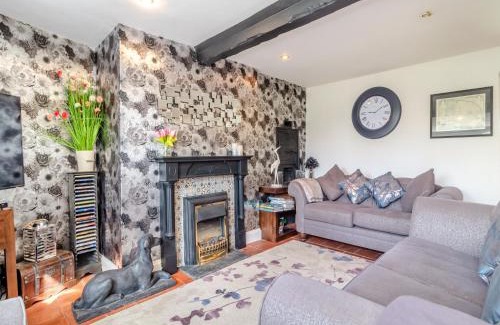 Tilney Fen End House | Pet-Friendly Family Retreat at The Innkeep - Rated 9/10