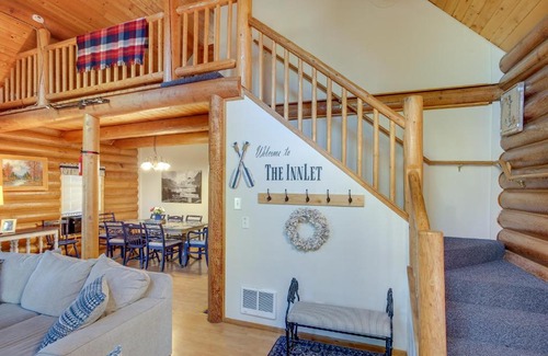 Carey Bay House | Cozy Retreat at The InnLet - Cozy Cabin by Conkling Marina