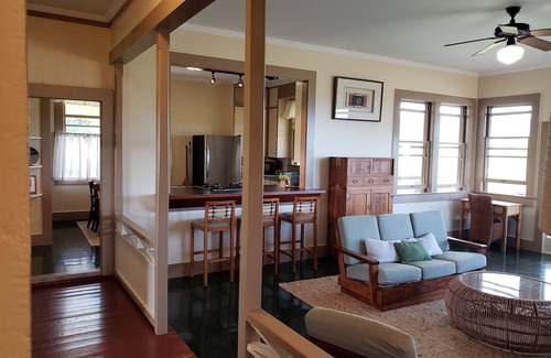 Waimea House | Elegant Ishihara Home: Oceanfront Bliss & Spa Retreat