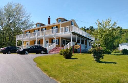 Ingonish Beach Hotel | Eco-Friendly Island Inn with Ocean Views and Breakfast