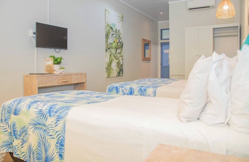 Rarotonga Hotel | Relax at The Islander Hotel with Ocean Views & Spa Access