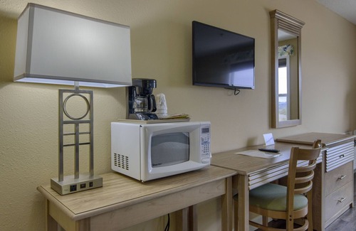 Ocean Isle Beach Hotel | Experience The Islander Inn: Poolside Relaxation Awaits