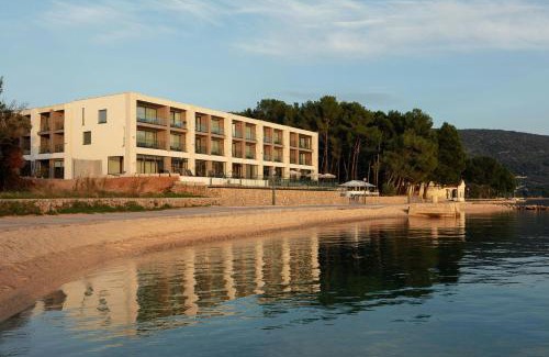 Cres Hotel | Relax at The Isolano, Adults Friendly Resort & Spa