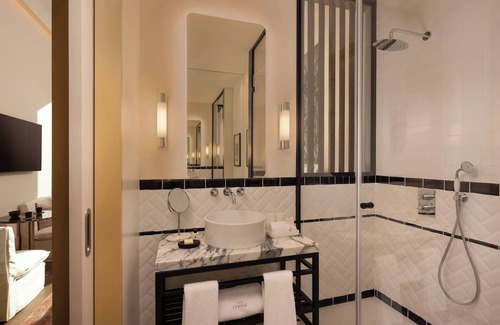 Chiado Hotel | Experience The Ivens: Autograph Collection with Spa & Dining