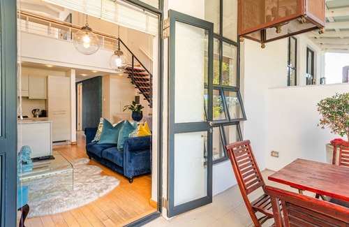 Franschhoek Apartment | Inviting Ivy Apartments: Ocean View & Pet-Friendly Escape