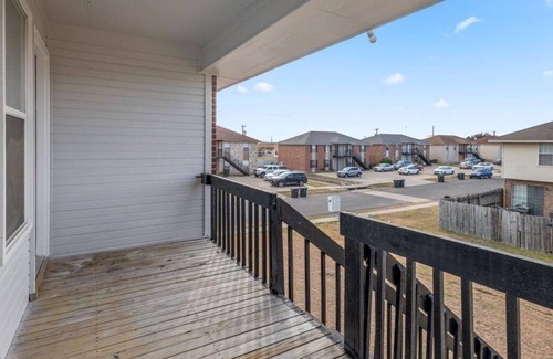Killeen Condo | The Ivy Suite - Great Location!