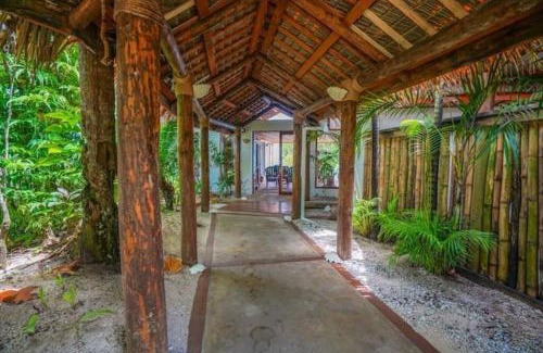 Tagaqe Villa | Experience The Jewel of The Coral Coast with Ocean Views