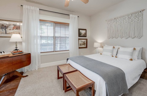 Johnson City House | The Johnstone House - in the heart of Johnson City, Texas!