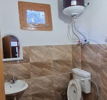 Old Manali Bed & Breakfast | Discover The Joint Cafe & Homestay India - Rated 10/10