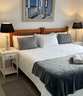 Plettenberg Bay Apartment | Oceanfront Bliss at The Joneses - 4-Star, Perfect Score