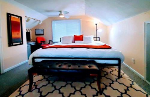 Pontiac House | Explore The Joslyn Chateau: Ideal for Families, Rated 10/10