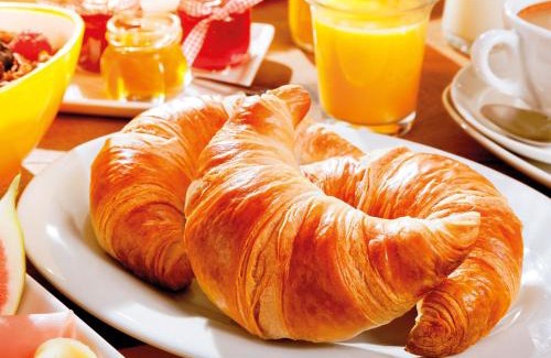 Dorchester Hotel | Explore The Junction Hotel: Family-Friendly Stay Awaits