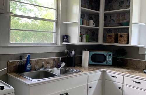 Brookhaven House | Experience The Jungalow: 10/10 Reviews & Family Friendly!