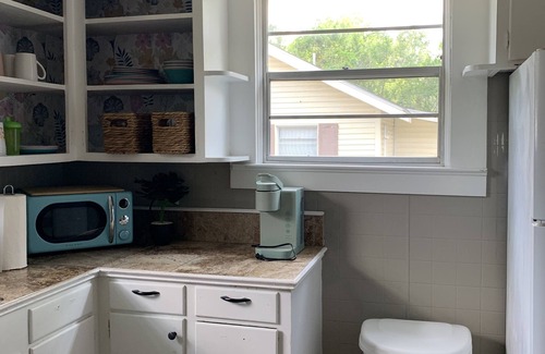 Brookhaven House | Experience The Jungalow: 10/10 Reviews & Family Friendly!