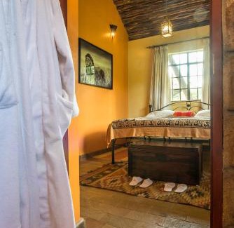 Karen Apartment | The Jungle Oasis with heated pool