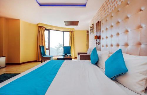 Baldeyan Hotel | The Jungle View from Balcony in Resort Mashobra - A Relax Retreat away from city