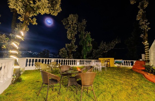 The Mall Road Cottage | Family-Friendly Getaway at The Junglee Bakri Hotel