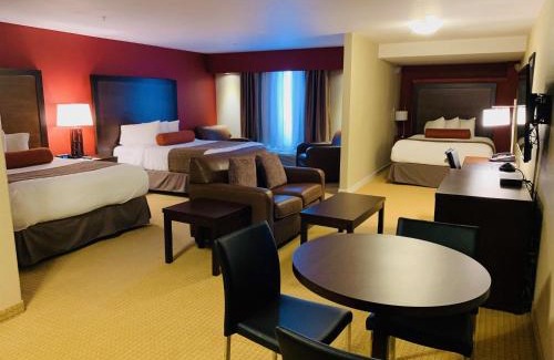 East Kootenay Hotel | Family-Friendly Stay at The Kanata Inns Invermere