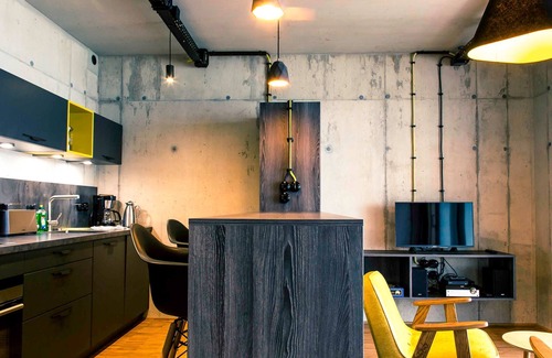Zwenkau Apartment | Oceanfront Escape at The Kantigen - Rated 9/10 by Guests