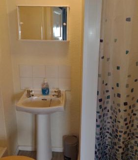 Fleetwood Apartment | Sea View Bliss at The Kathrene - Rated 9/10 by Guests