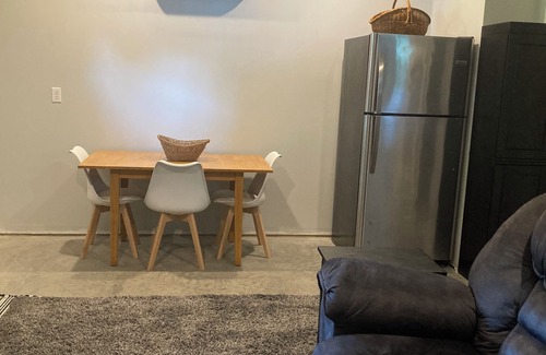 Rocheport Apartment | Charming Katy Trail Retreat: Pet-Friendly with Bike Garage