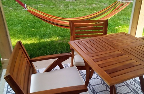 Rocheport Apartment | Charming Katy Trail Retreat: Pet-Friendly with Bike Garage