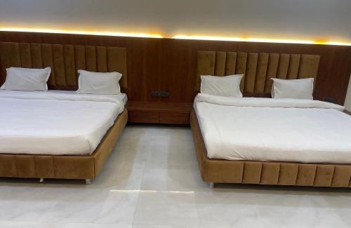 Mathura Resort | Discover The Kedar Resort: Pet Friendly with Great Amenities