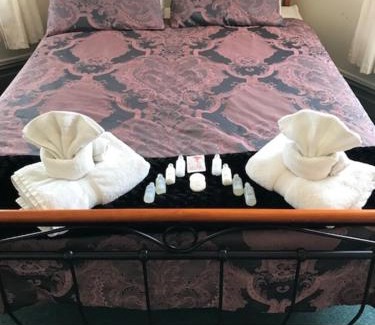 Waiuku Hotel | Enjoy Family-Friendly Amenities at The Kentish Hotel