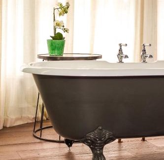 Dorchester Hotel | Discover The King's Arms: Pet-Friendly Retreat with Hot Tub