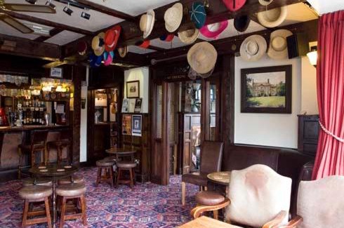 Wilmslow Bed & Breakfast | Family-Friendly Getaway at The Kings Arms - 7.7/10 Rating