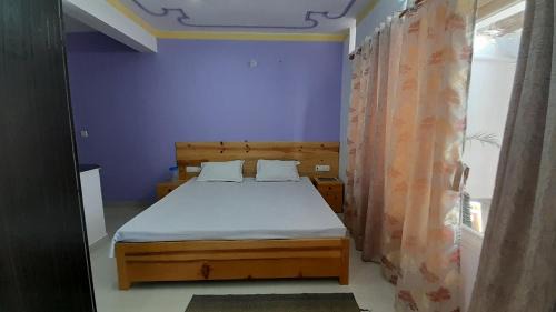 Almora House | Guest Rated: The Kiwi Shadow Guest House Awaits You