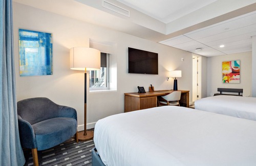 University City Hotel | Exceptional Stay at The Charles F. Knight Center