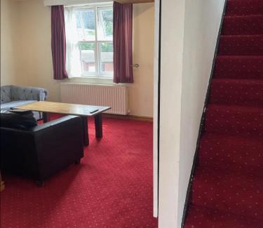 Knighton Apartment | Pet-Friendly Retreat: The Knighton Apartment Awaits You