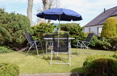 Reay House | Family-Friendly Stay at The Knowes - 4-Star Comfort