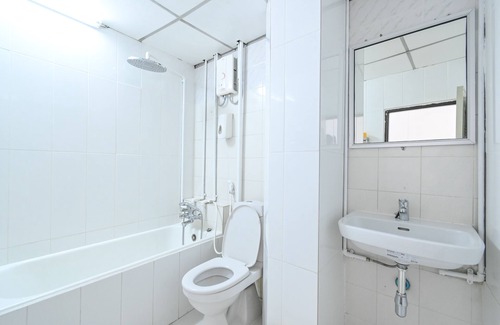 China Town Hotel | Discover The Krungkasem Srikrung Hotel with Family-Friendly Amenities