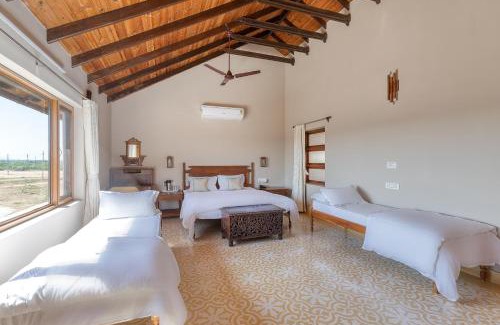 Bhuj House | Highly Rated The Kutchh Courtyard: Breakfast & Child Friendly