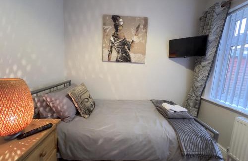 Weston-super-Mare Apartment | Discover The Kyrenia: Pet & Child Friendly Escape