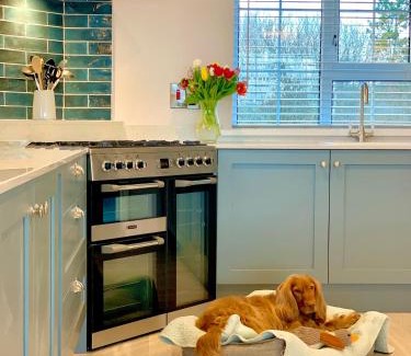 Dungloe House | Discover The Lake House Dungloe: 4-Star Pet-Friendly Retreat